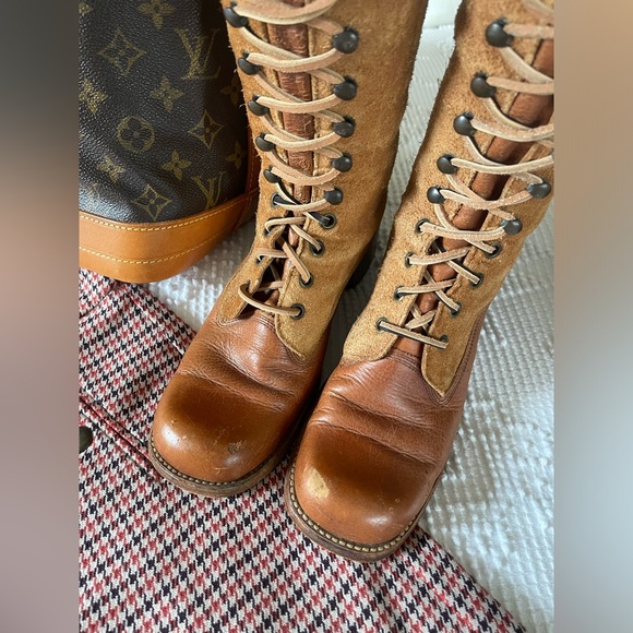 FRYE | Black Label Campus Suede Lace Up Boots - Picture 4 of 8